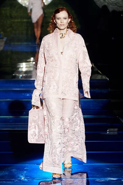Look 20